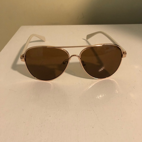 Sunglasses - Picture 1 of 2